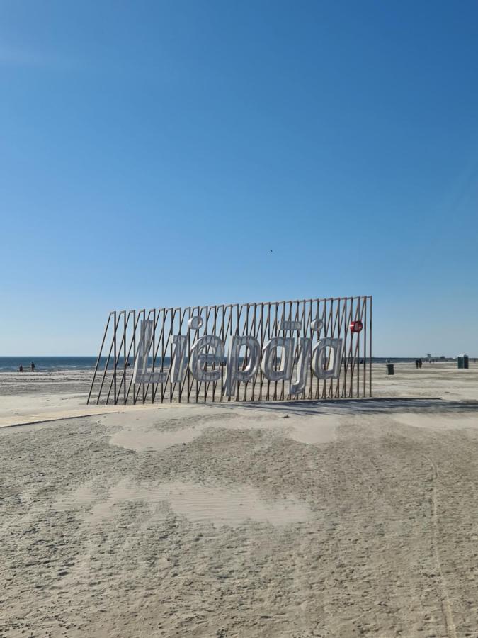 Rietumkrasta Seaside Apartment Liepāja Exteriör bild